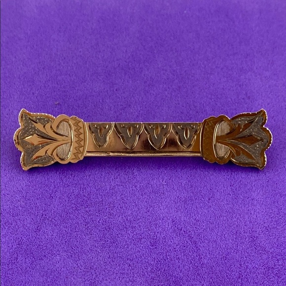 💛 Antique Victorian 9k Front Brooch - Picture 1 of 5